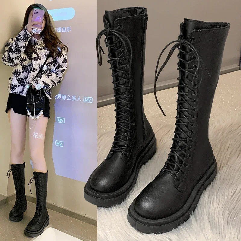 

Брендовая женская обувь, новинка 2023, высококачественные черные матовые женские сапоги до колена, модные женские рыцарские сапоги в Корейском стиле с перекрестной шнуровкой
