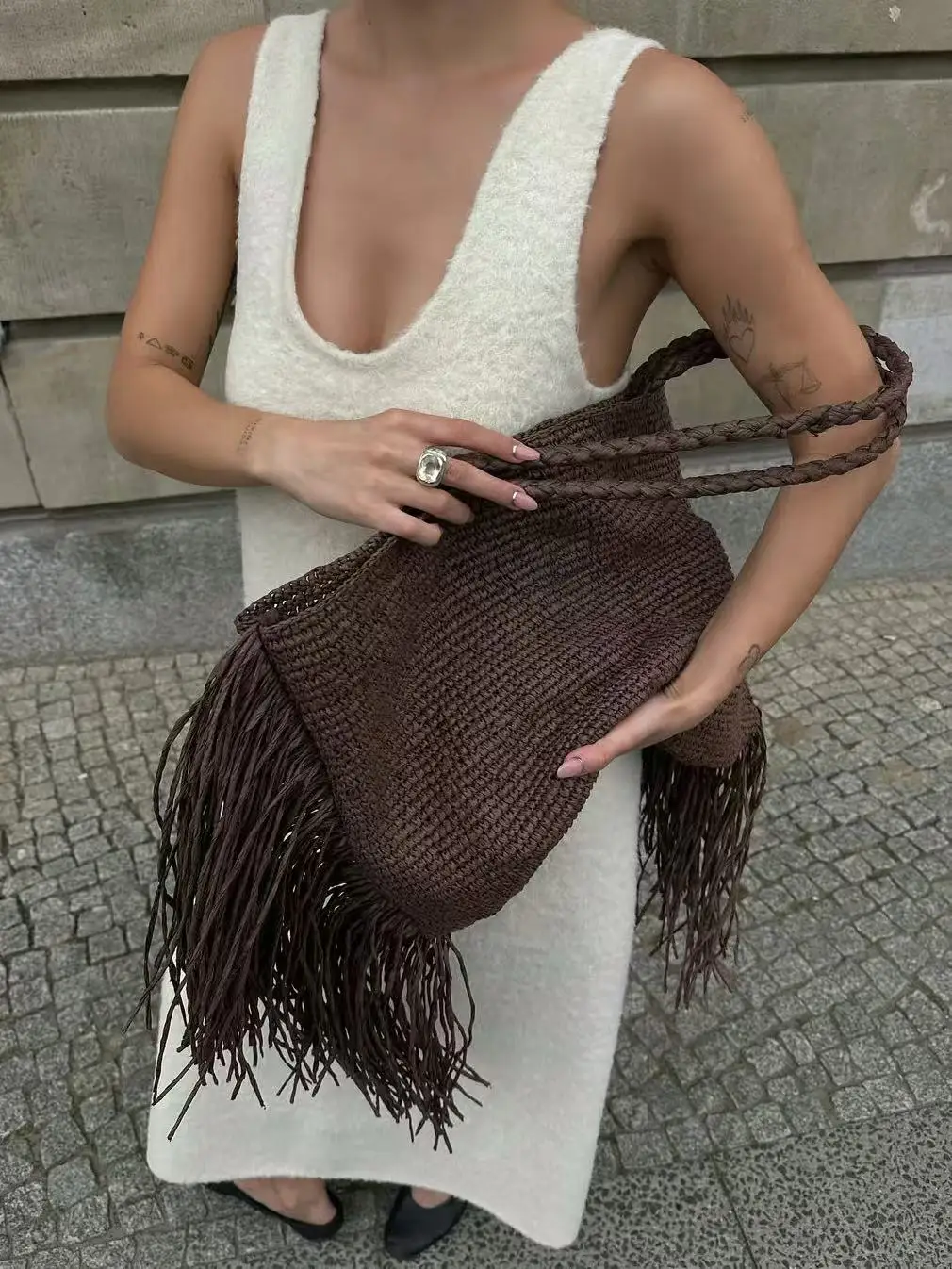 Casual Tassel Woven Women Shoulder Bags Handmade Fringe Lady Handbags Summer Beach Large Tote Bag Big Shopper Purse for Vacation