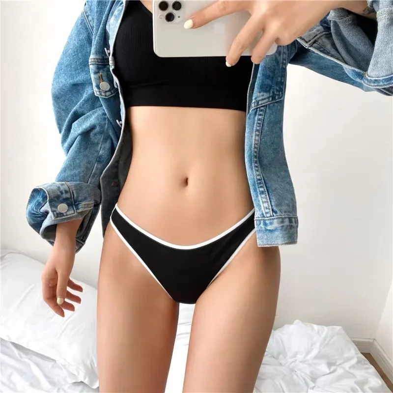 

New Women's Underwear Cotton Seamless Stripes Panties Soild Color Skin- friendly Lingerie Woman Panty Low Waist