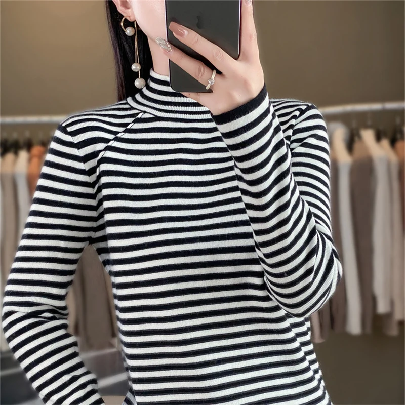 

Women's boutique semi high neck sweater autumn and winter knitted cashmere sweater Women's color matching pullover long sleeved