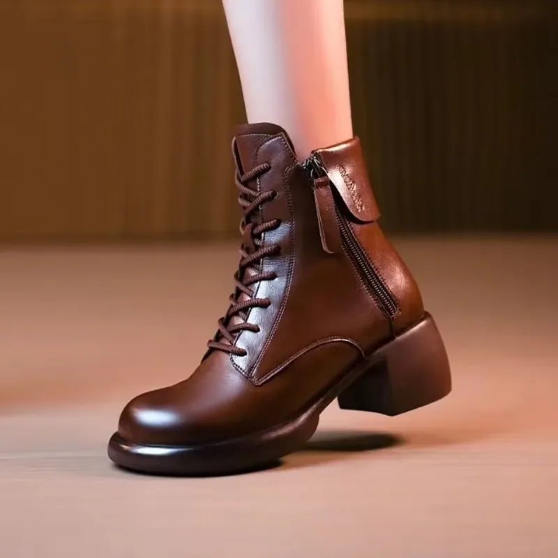 

Женские ботинки, новинка 2024, ботинки в стиле ретро с боковой молнией, женская обувь, однотонные ботильоны на толстом каблуке и платформе, женская обувь