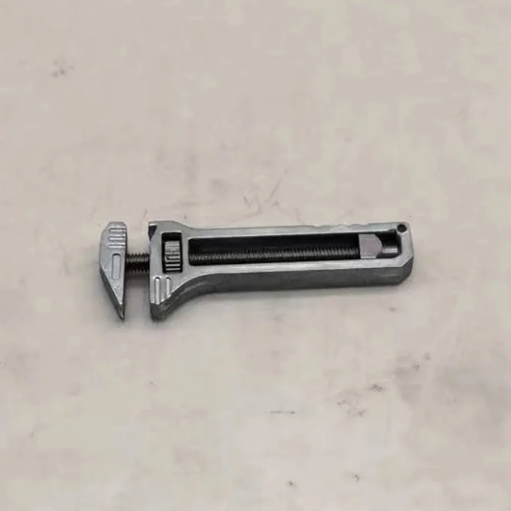 1PC EDC Multi Tool Compact Multitool Portable Tool Key Ring Chain Pocket Cutter Screwdriver Multi Tools Camping Survival Kit