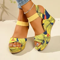 Chaussures pour femmes 2025 nouvelles femmes sandales à talons compensés rétro ethnique impression plate-forme sandales dames décontracté confortable sandales d'extérieur 6