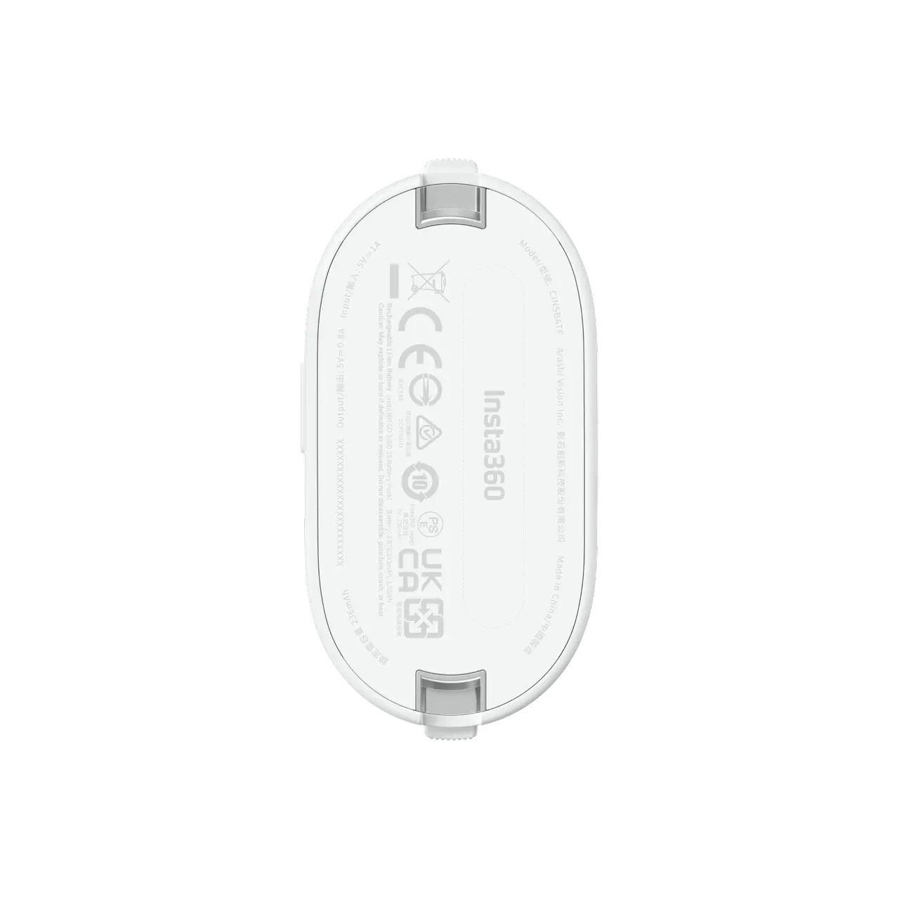 Main tenant le pack batterie Insta360 GO 3/GO 3S, démonstration de sa taille compacte. Achetez le Pack Batterie Insta360 GO 3/GO 3S - Autonomie Prolongée.