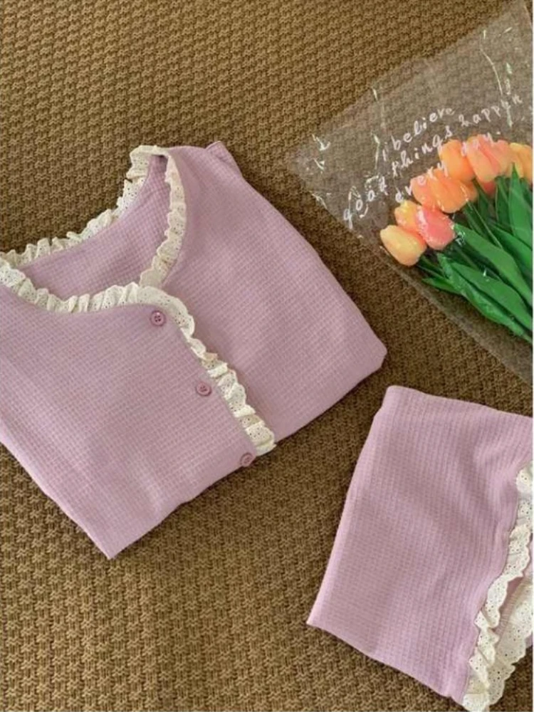 Рисунок 6 - Кружевная женская пижама Y2k