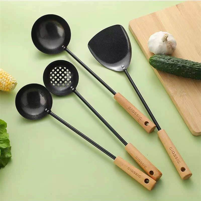 Kitchen Utensils Set Frying Spatula Wooden Handle Stainless Steel Spatula Cooking Anti Scald Stir fry Shovel Home Kitchen Supplies Utensils Colander