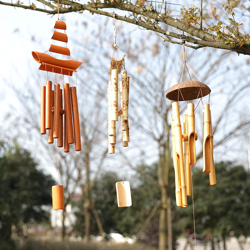 Detail van bamboe buizen windgong