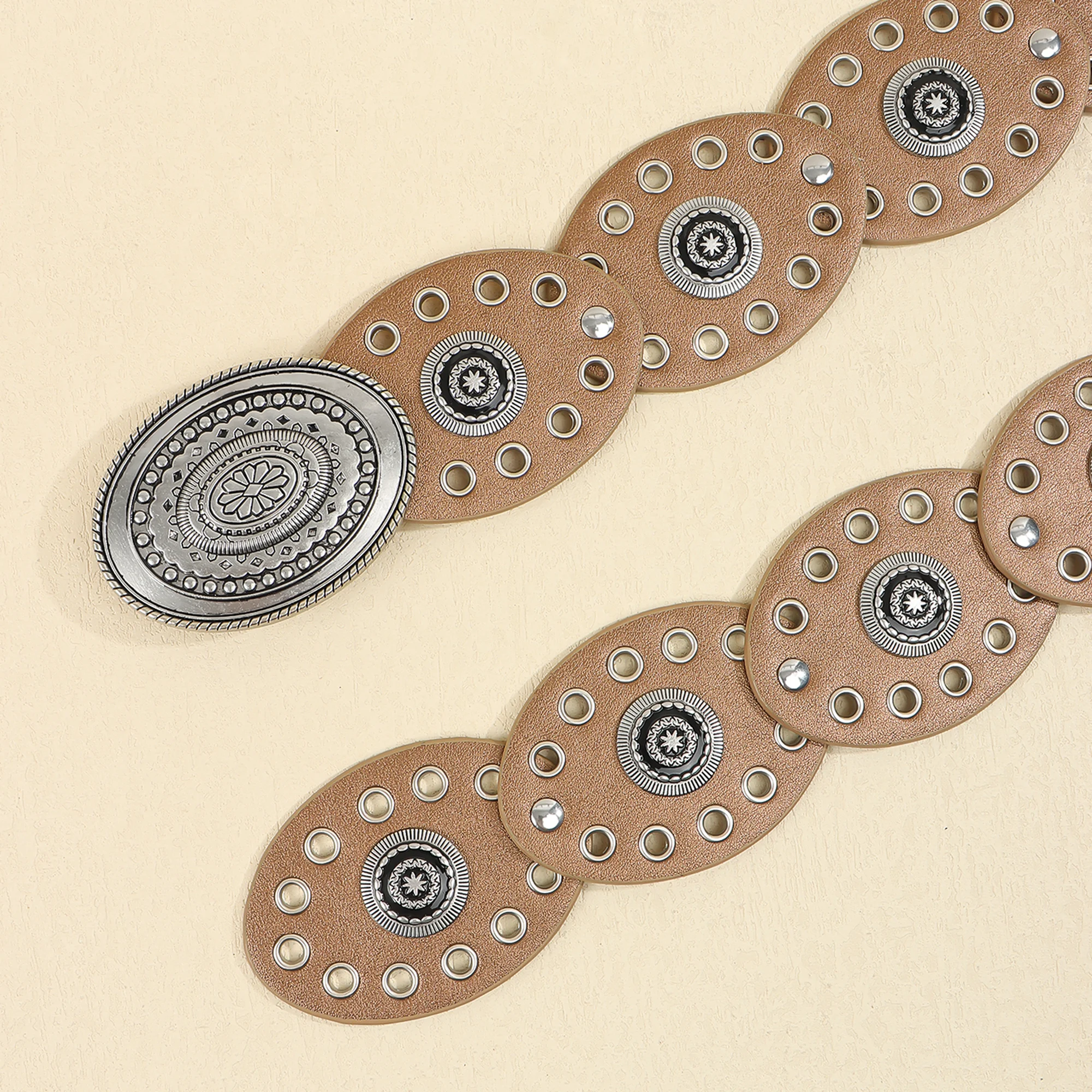 Der neue böhmische lässige kleine Disc-Mode-Gürtel mit hohem Sinn für Frauen, verziert mit Rock-Hosengürtel – Detail 33