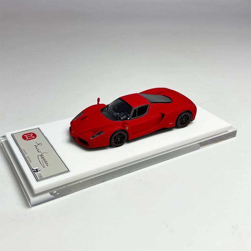 DMH 1/64 フェラーリ　エンツォ　フェラーリ　ミニカー DMH 1:64 Scale Resin Car Model Ferrari ENZO + Engine Limited