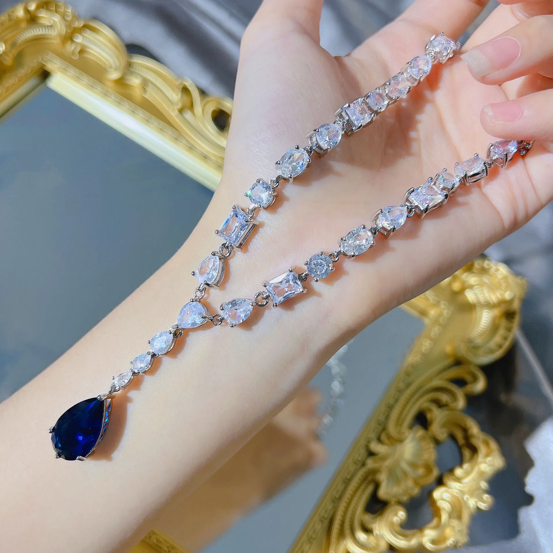 

Rhinestone Sapphire Necklace Designer Azure Galaxy Water Drop Brilliant High Carbon Diamond Luxury Party Wedding Necklace