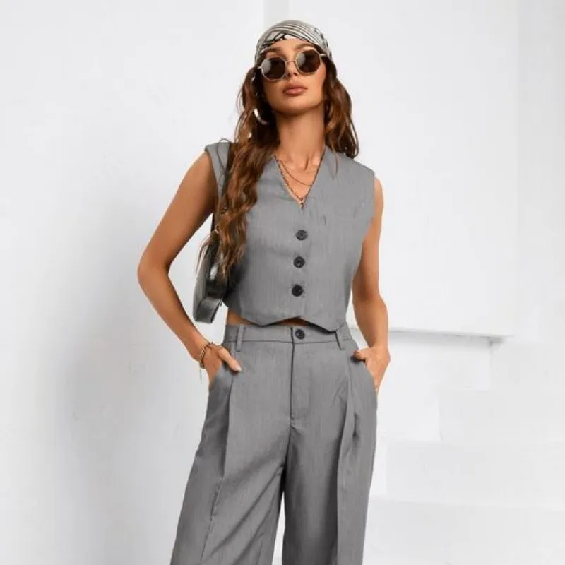 Women's Vest Tank Top Grey Loose Short Casual Commuter Universal Solid Coat New Outwear 2023 New Product universal phone flash diamond short lanyard red