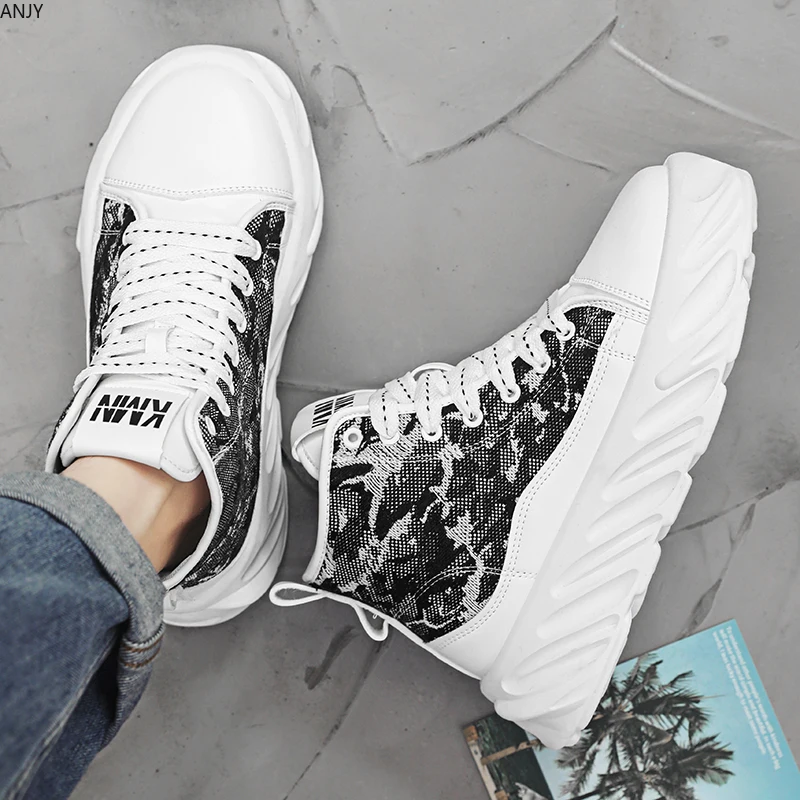 Рисунок 2 - Кроссовки мужские из микрофибры и кожи