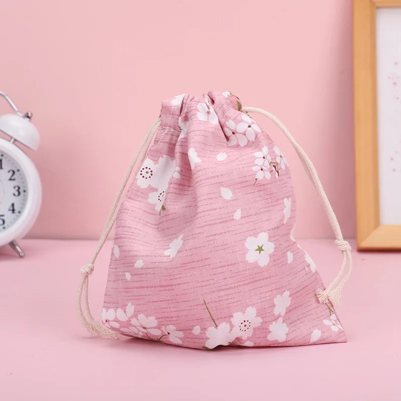 Floral Print Travel Drawstring Bag for Organizing Underwear, Socks, and Makeup
