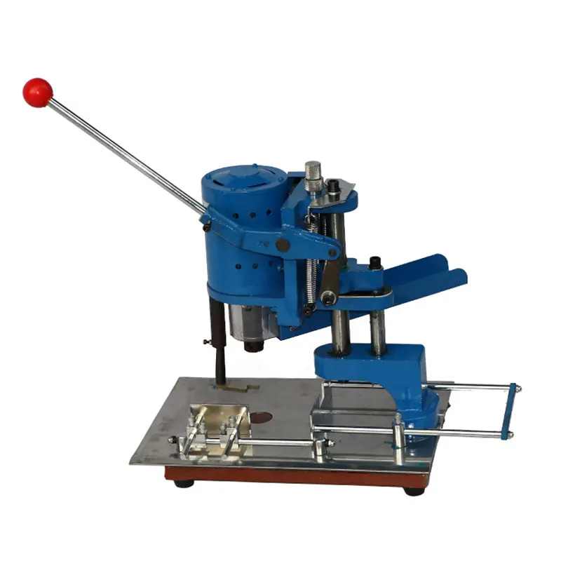 Рисунок 2 - Ручной перфоратор для фотоальбома