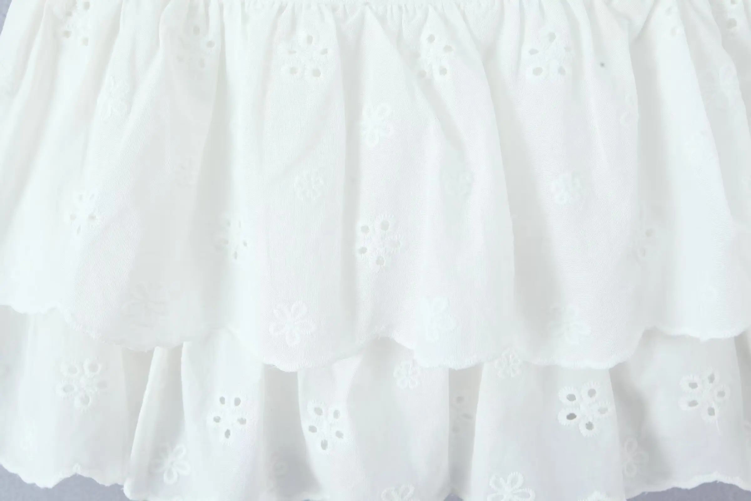 HH Damen Sommer Mode Vielseitiges Nischen-Design Sexy Rückenfreies Trägertop+Eleganter Rock mit Blumenstickerei und Integriertem Sicherheitsunterrock Mujer – Detail 21