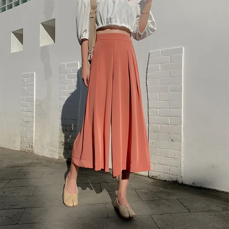 Рисунок 2 - Шифоновые укороченные брюки