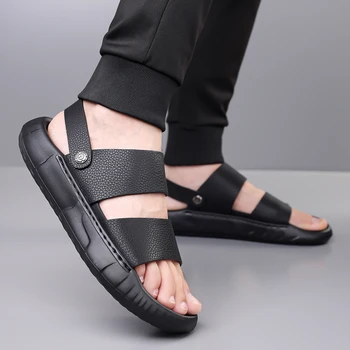 Sandali da uomo in pelle con suola spessa retrò comfort all'aperto Sandali da uomo nuovi estivi da uomo Pantofole da uomo antiscivolo da spiaggia di qualità di lusso 1