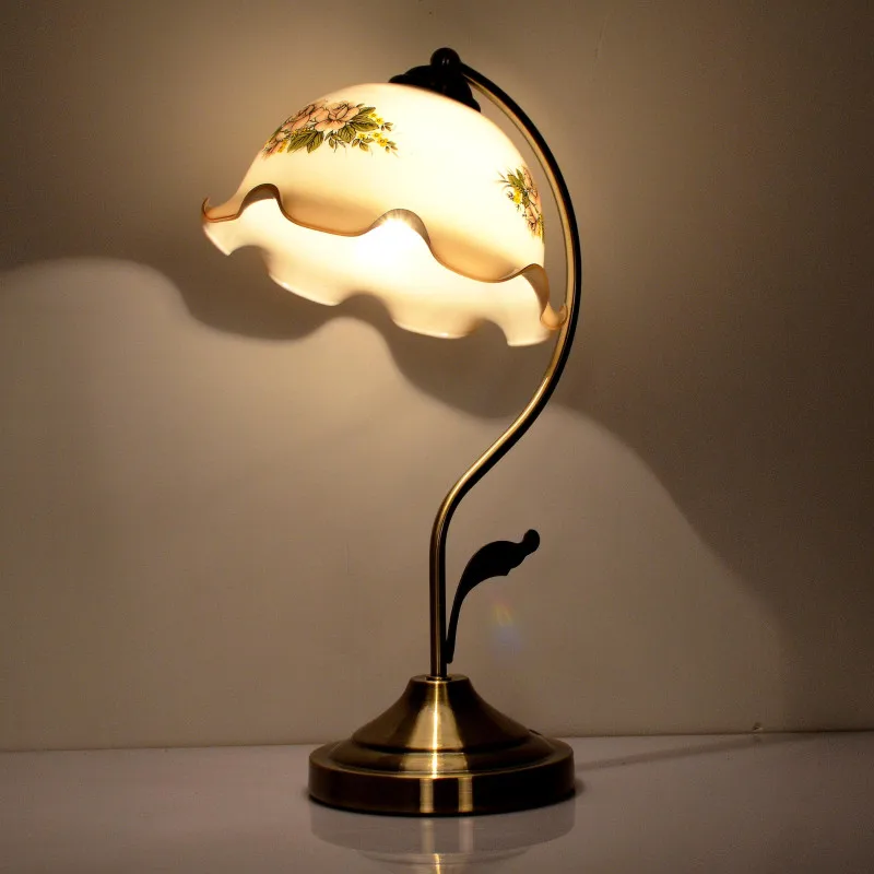 

American Style Vintage Desk Lamp Bedroom Bedside Lamp European Simple Modern Glass Warm Study Remote Control Dimmable Table Lamp