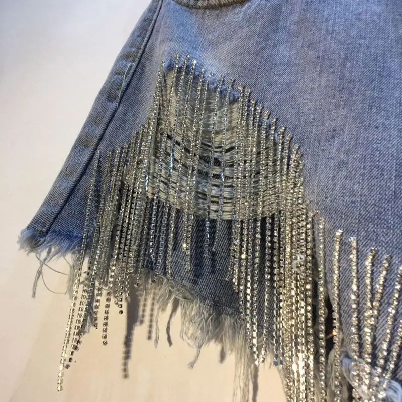 Fashionable Ripped Rhinestone Tassel Chain High Waist Denim Shorts Women 2023 Summer New Sexy Girl Slim Blue Booty Shorts