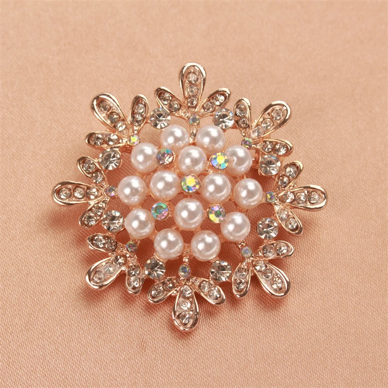 Broche Con Forma De Flor De Diamantes De Imitación De Cristal Vintage, Accesorios De Regalo Para Mujer, Zinc, No Es Una Piedra Preciosa