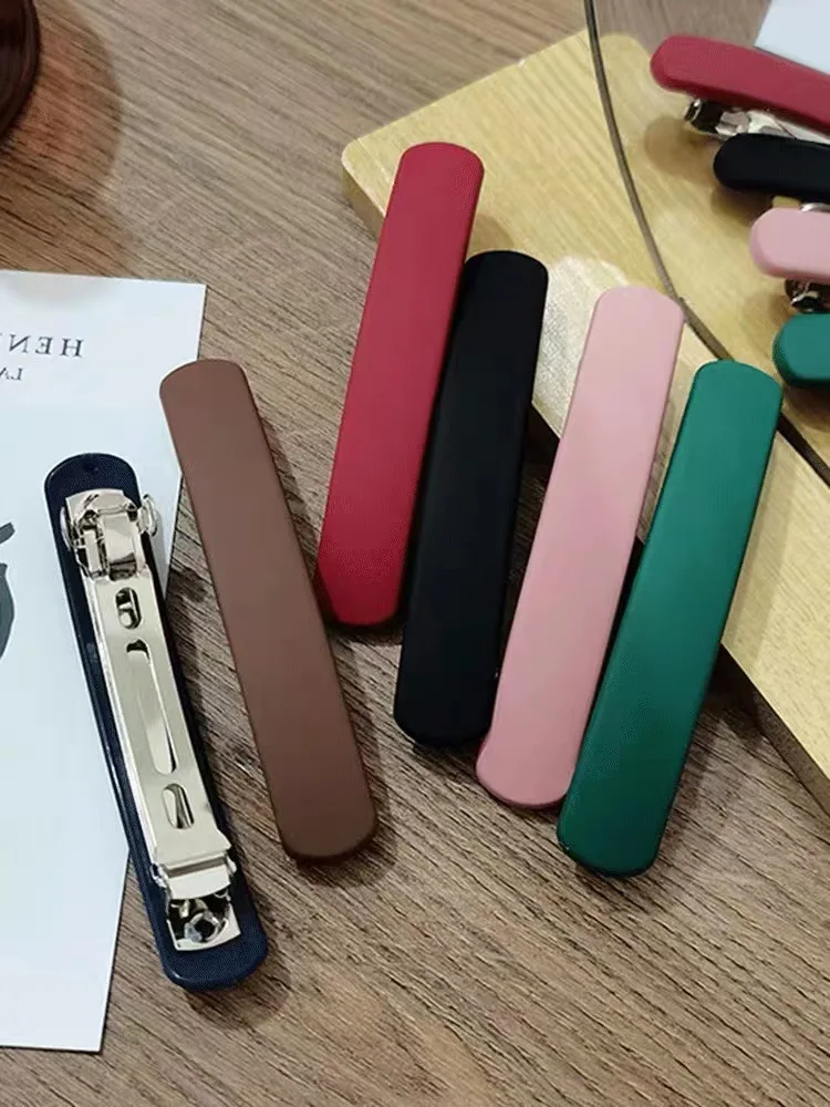 Elegante matte haarclip voor dames sterke grip haaraccessoire_voghion.com