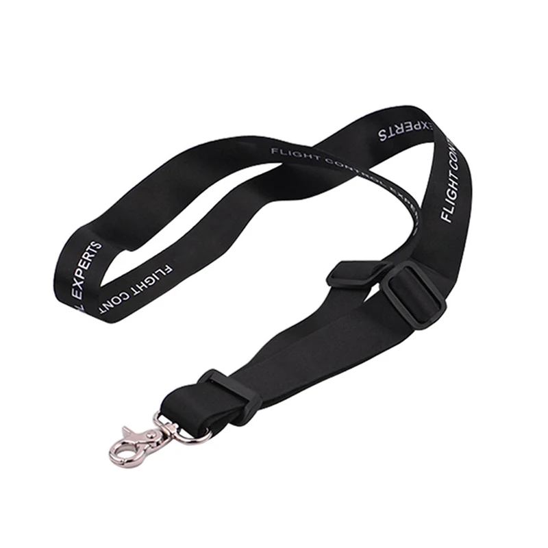 Parasol anti-éblouissement pour DJI RC installé, offrant une protection solaire efficace pour le pilotage en plein air.