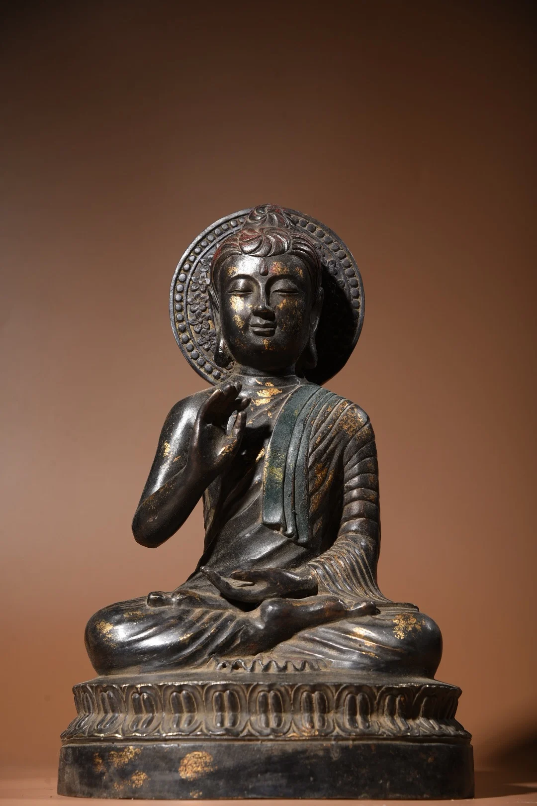 

14"Tibet Temple Collection Old Bronze Cinnabar Mud gold Backlight Amitābha Da Ri Tathagata Buddha Ornaments Worship Hall