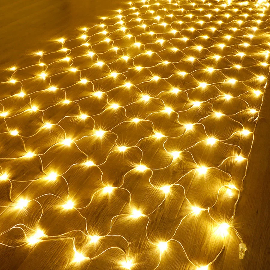 thumbnail image 1 of Thrisdar 8X10M 2000 LED de gran tamaño Red de luz exterior Malla de luz impermeable Arbusto de Navidad Red de luz para árbol Jardín Boda Deco, 1 of 5