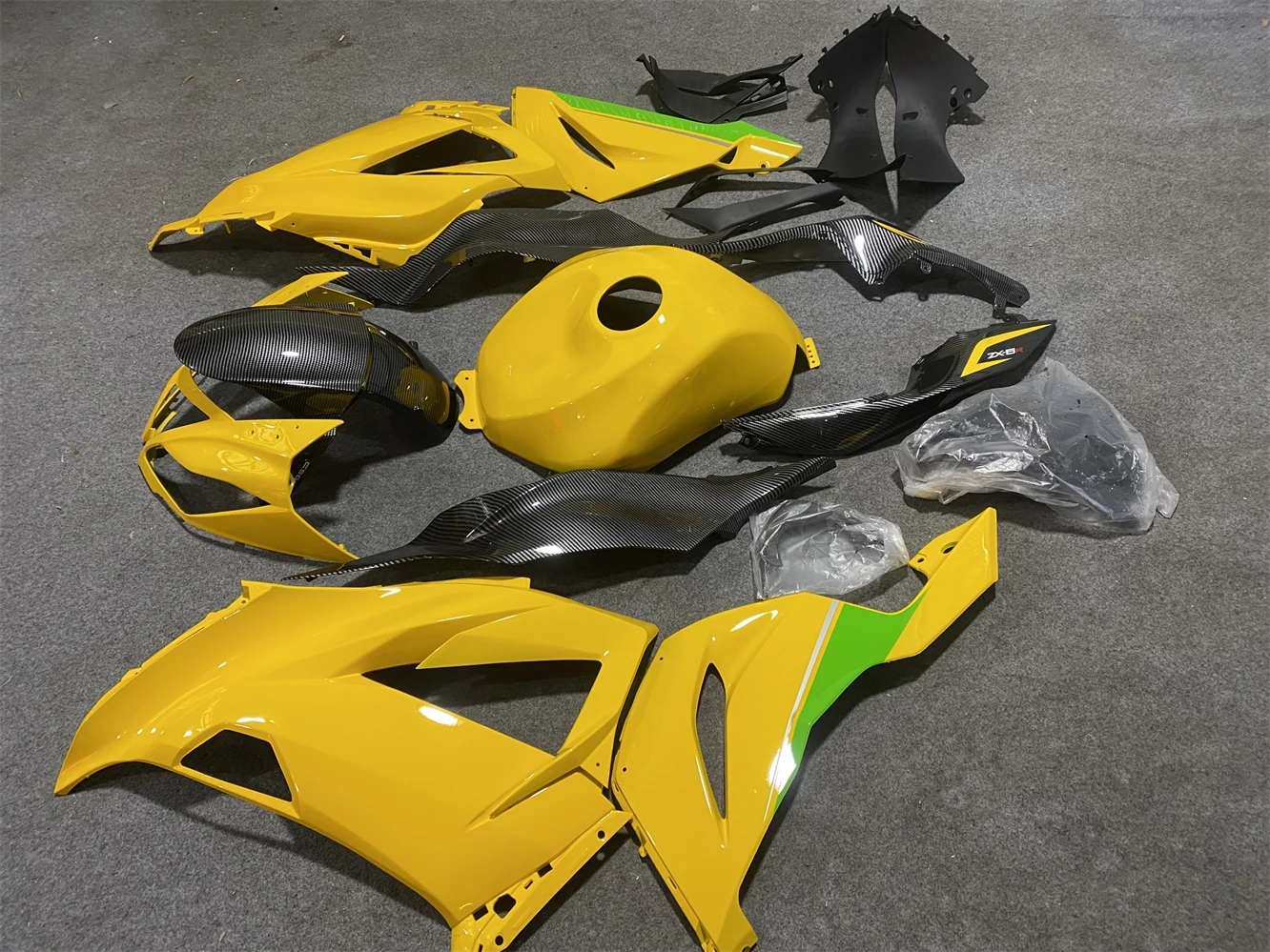 

Обтекатель для Kawasaki Zx6r 2013-2018, обтекатель для кузова ниндзя, цвет черный/зеленый, обтекатель для ZXMT, цвет желтый, 15/16/17/18