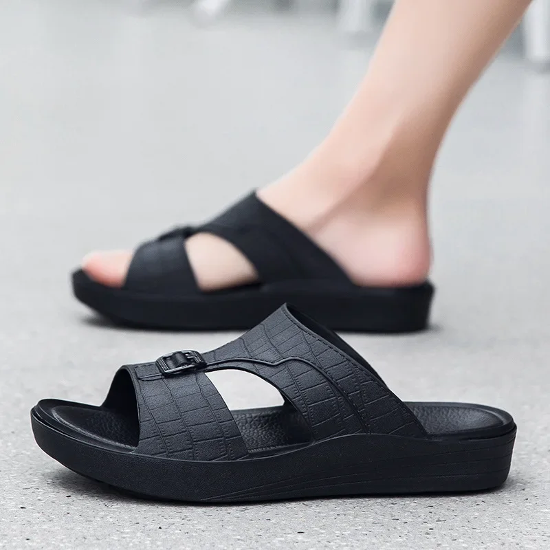 الصيف المألوف لباس خارجي أبي النعال سميكة القاع شبشب رجالي عادية المطاط تسولي للاستخدام المنزلي