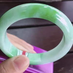 Factory Wholesale Myanmar Natural Emerald a Floating Green Positive Ring Jade Bracelet