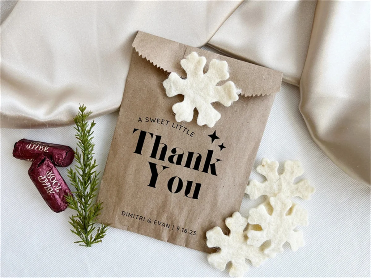 

50 Thank You favor bags that will leave your guests smiling, custom printed and ready to be filled with sweets favor bags