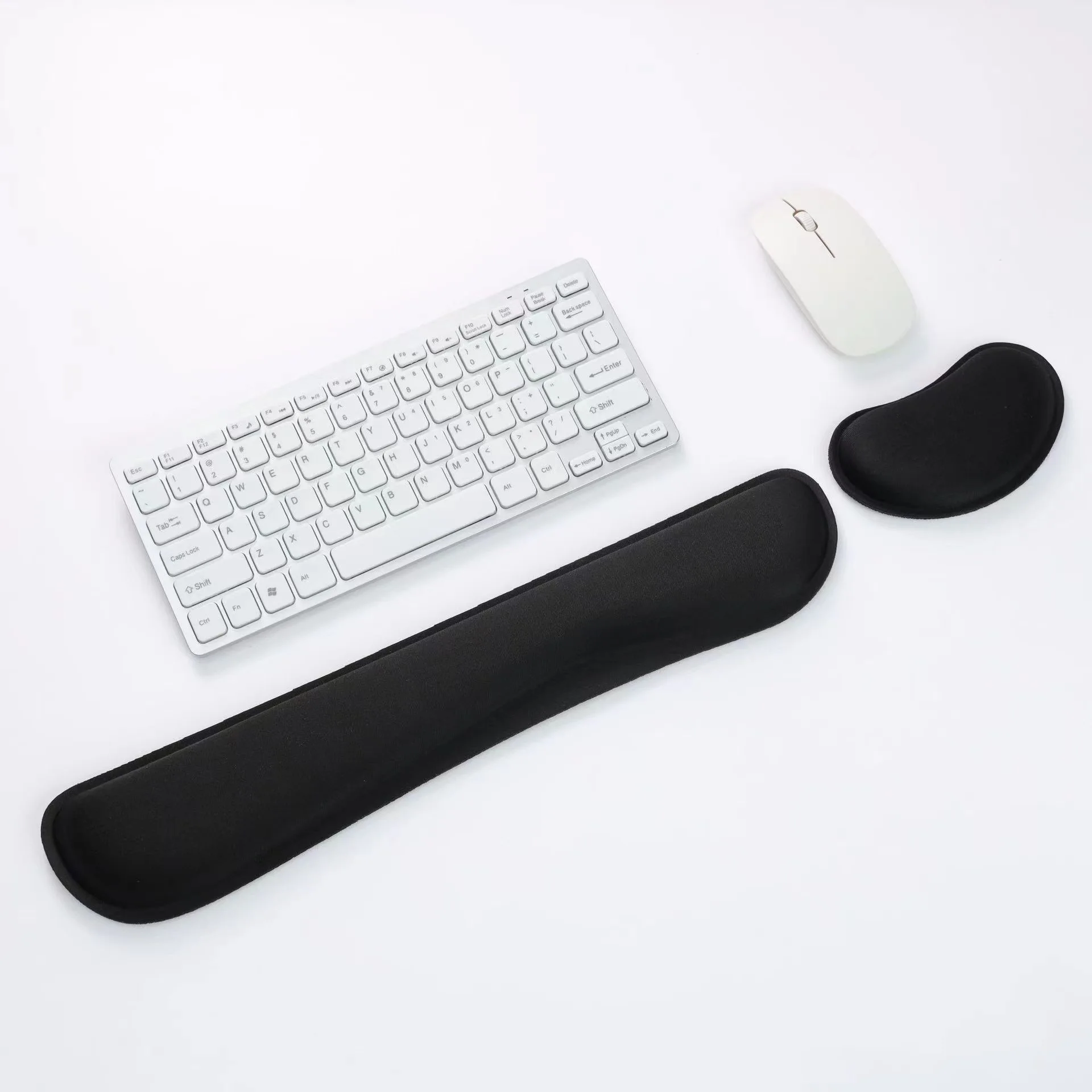 Ergonomic Comfort Gaming Mouse Pad with 3D Wrist Rest and Memory Foam