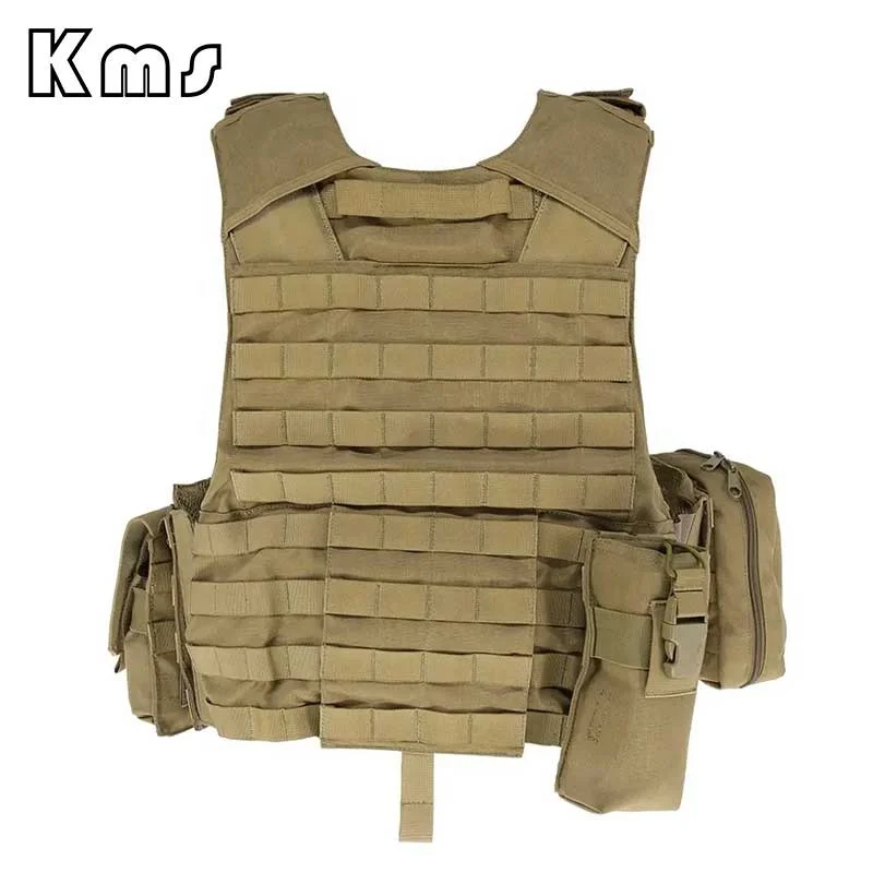 Рисунок 3 - Регулируемый защитный тактический жилет цвета хаки