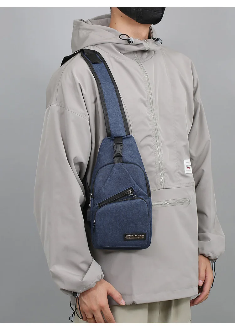 Men's Chest Bag Image 16