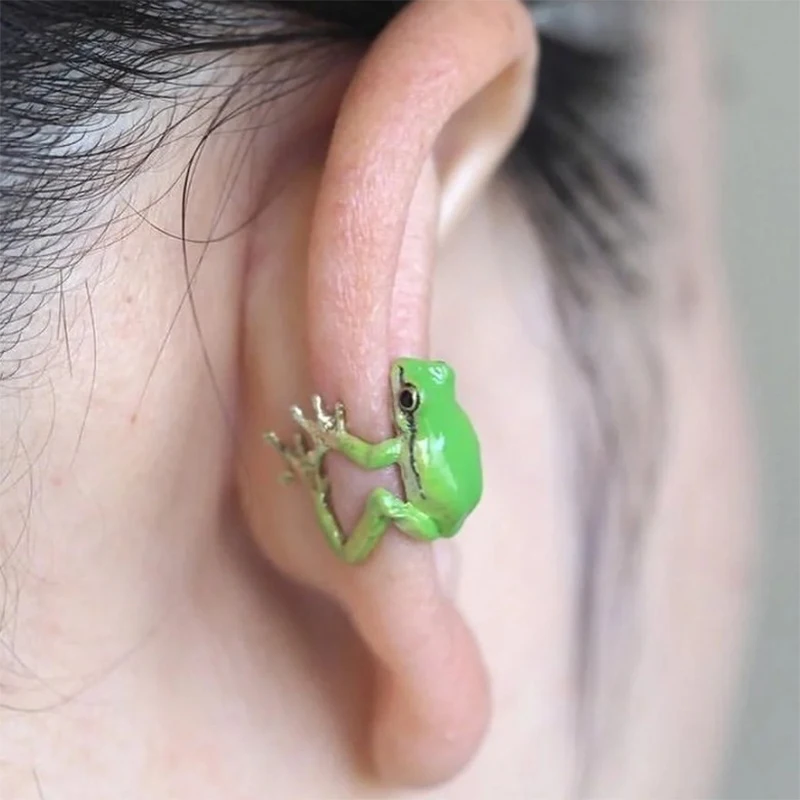 Gothic Funny Green Frog Ear Clip For Women Fashion Retro Animal Ear Cuff Punk Frog Ear Clip Without Pierced Earrings Party Gift