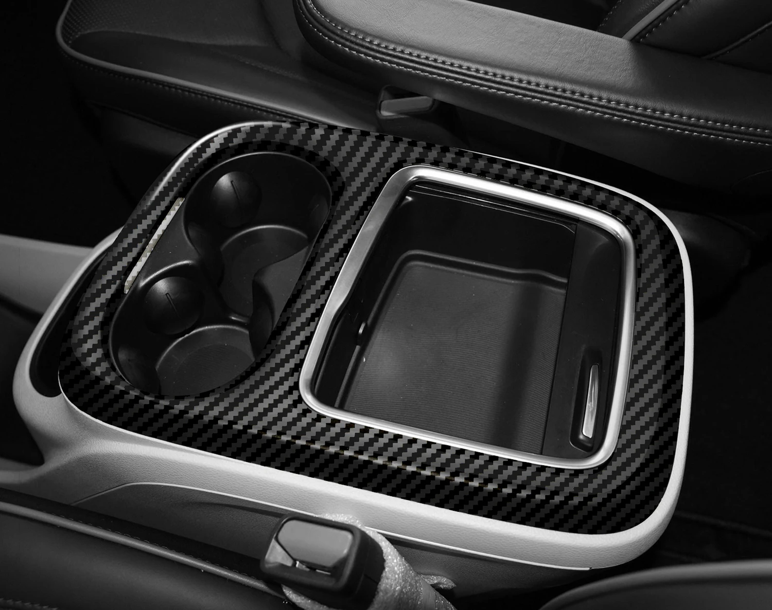 For Chrysler Pacifica 2017-2022 Car Accessories ABS Plastic Carbon Central Armrest Box Bowl Cover Trim 1pcs