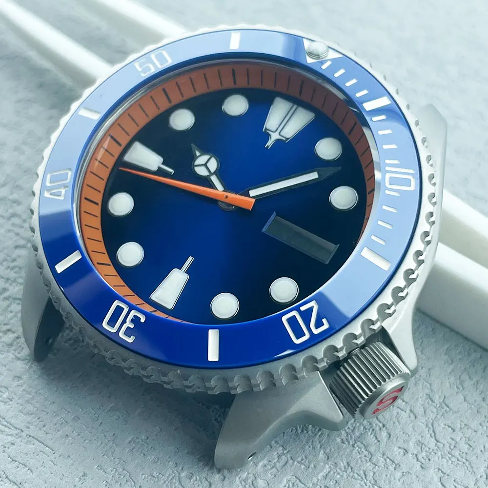 

SKX007 41mm water-resistant case for NH34 NH35 NH36 movement sapphire glass transparent back stainless steel and rubber strap