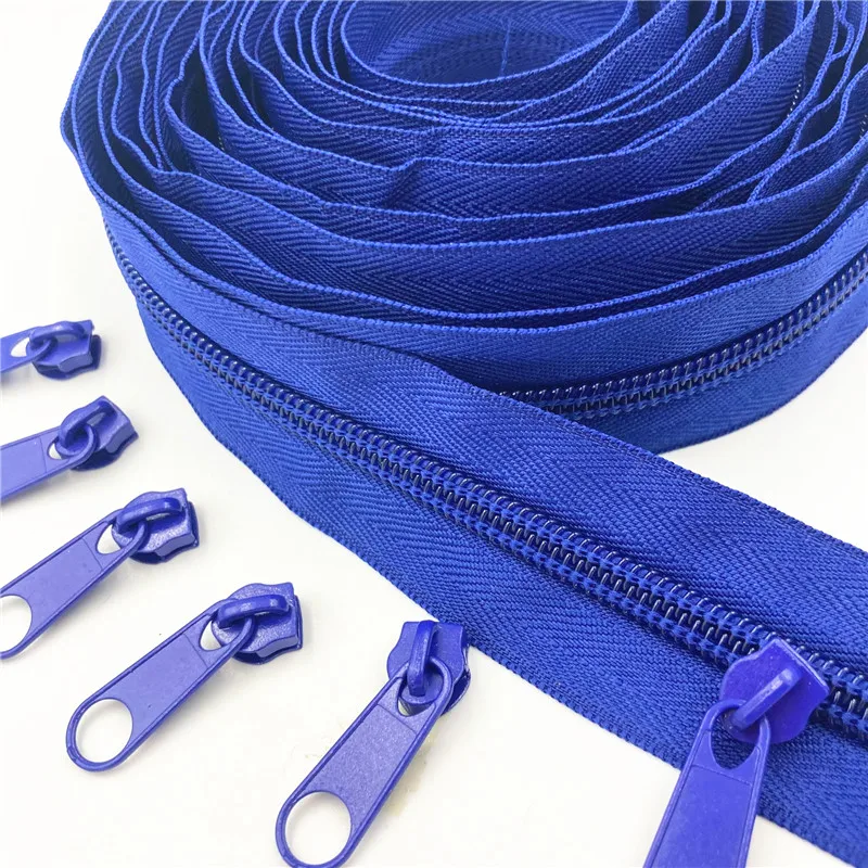 Multi-Length Nylon Zippers in 20 Vibrant Colors with Sliders for DIY Sewing and Clothing Accessories
