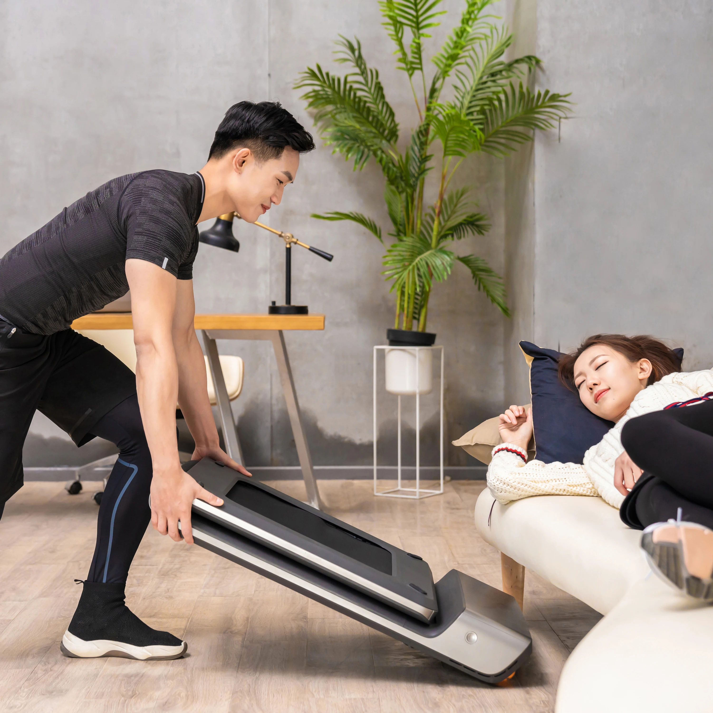 Portable Household Treadmill Multi-Functional Calories Speed Adjustment Distance Smart APP Treadmill Home Sport Gym Equipment