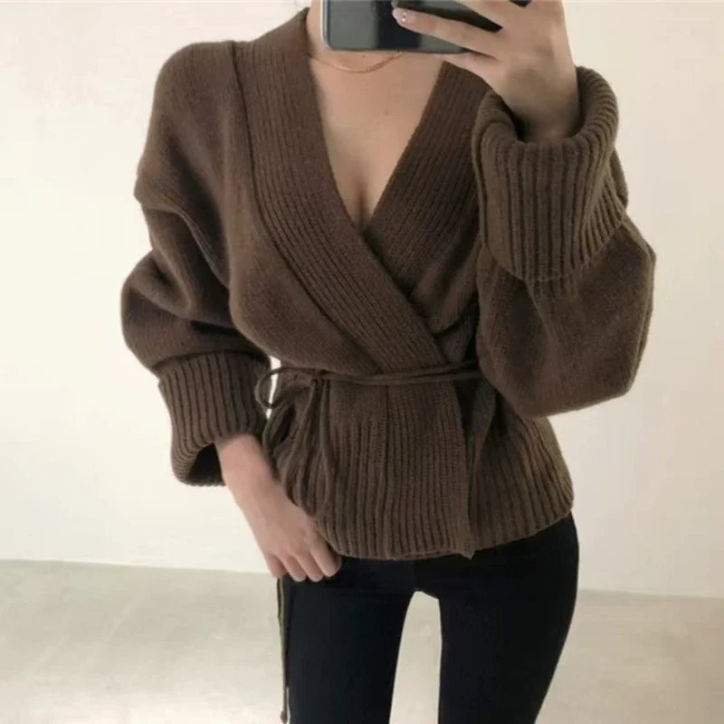 New Autumn and Winter Women's V-neck Knitted Cardigan Women's Long-sleeved Sweater Short Casual Lace-up Jacket