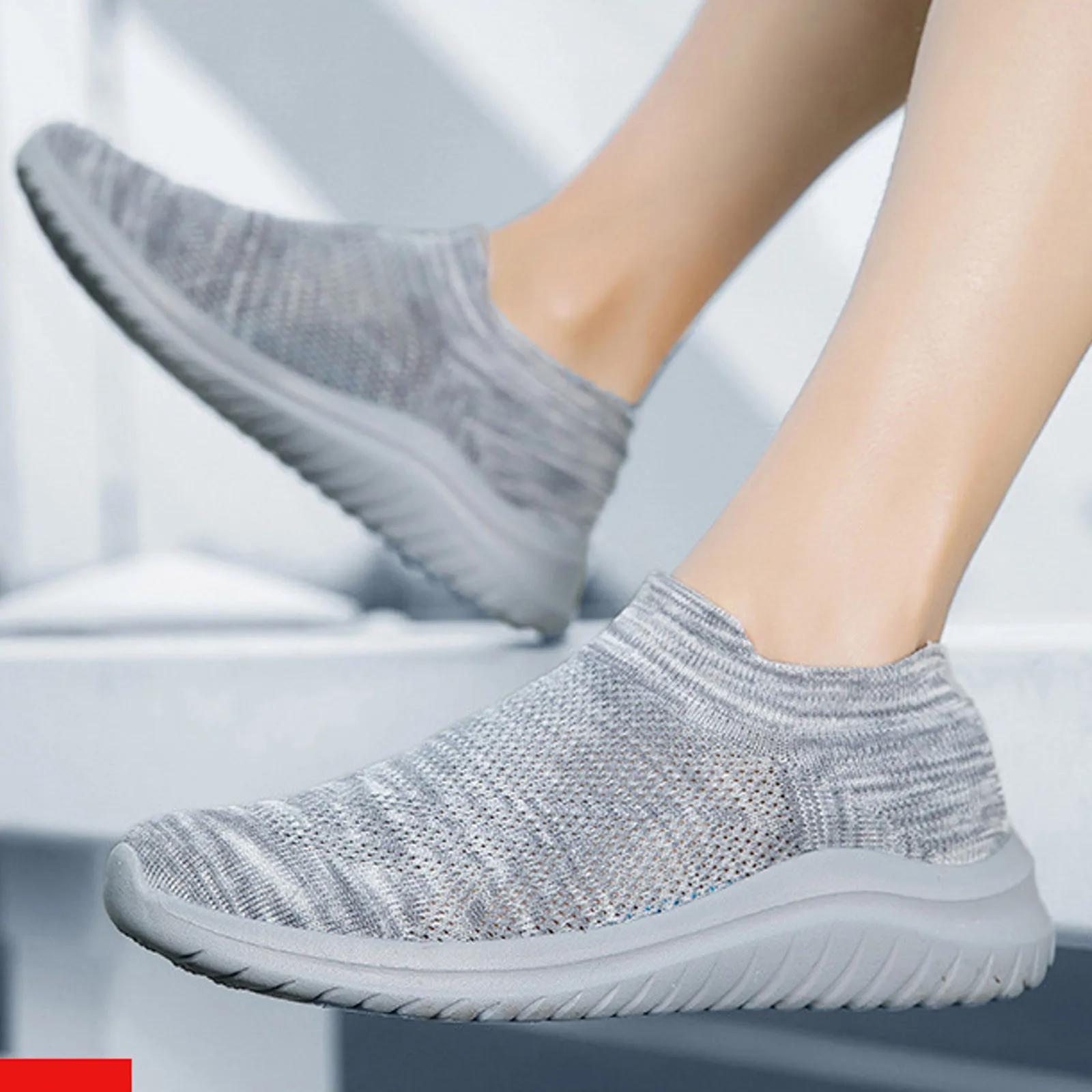 

Men Casual Shoes Spring Autumn New Slip On Mesh Breathable Elastic Shoes Fashion Simple Solid Color Comfortable Walking Sneakers