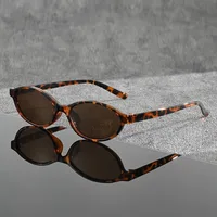 1 Pair of Y2K Style Classic Oval Frame Men's and Women's Fashionable Glasses Are Perfect for Casual Wear Photography - Image 4