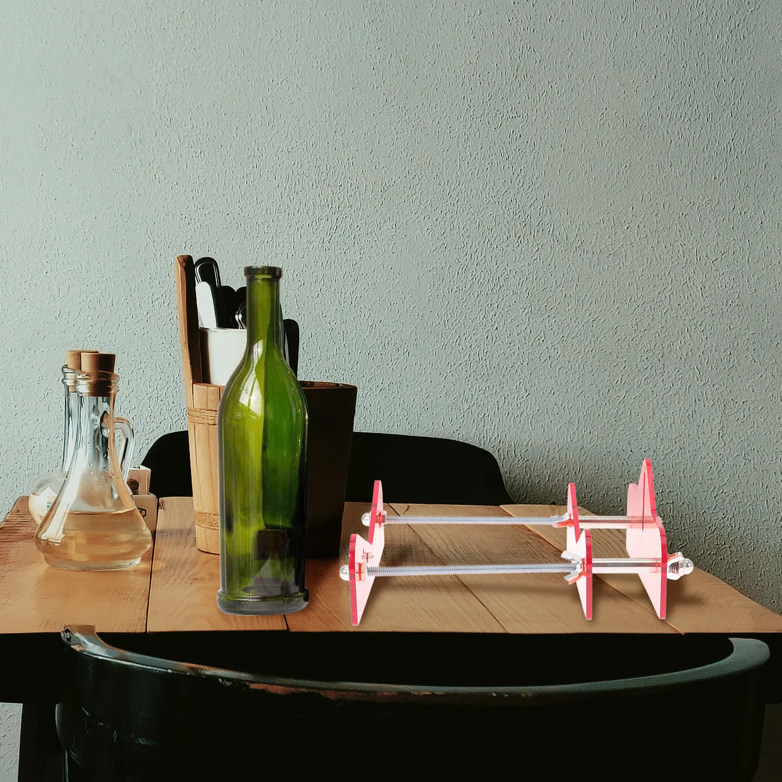 DIY 매니아를 위한 유리병 절단 도구는 다양한 직경의 병을 쉽게 절단할 수 있으며 안전하고 내마모성이 뛰어납니다.