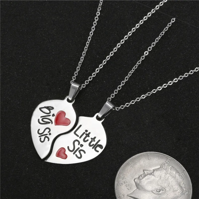 

Bellona 2022 Newest Stainless Steel Girlfriends Two Petals Love Stitching Necklace Titanium Steel Heart-shaped Carving Pendant