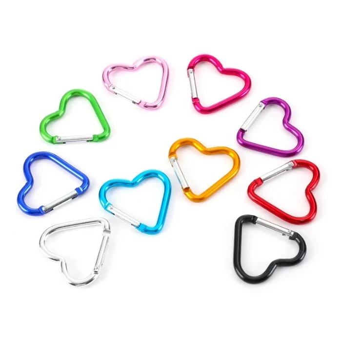 Outdoor Heart-Shaped Carabiner Keychain Clip 2
