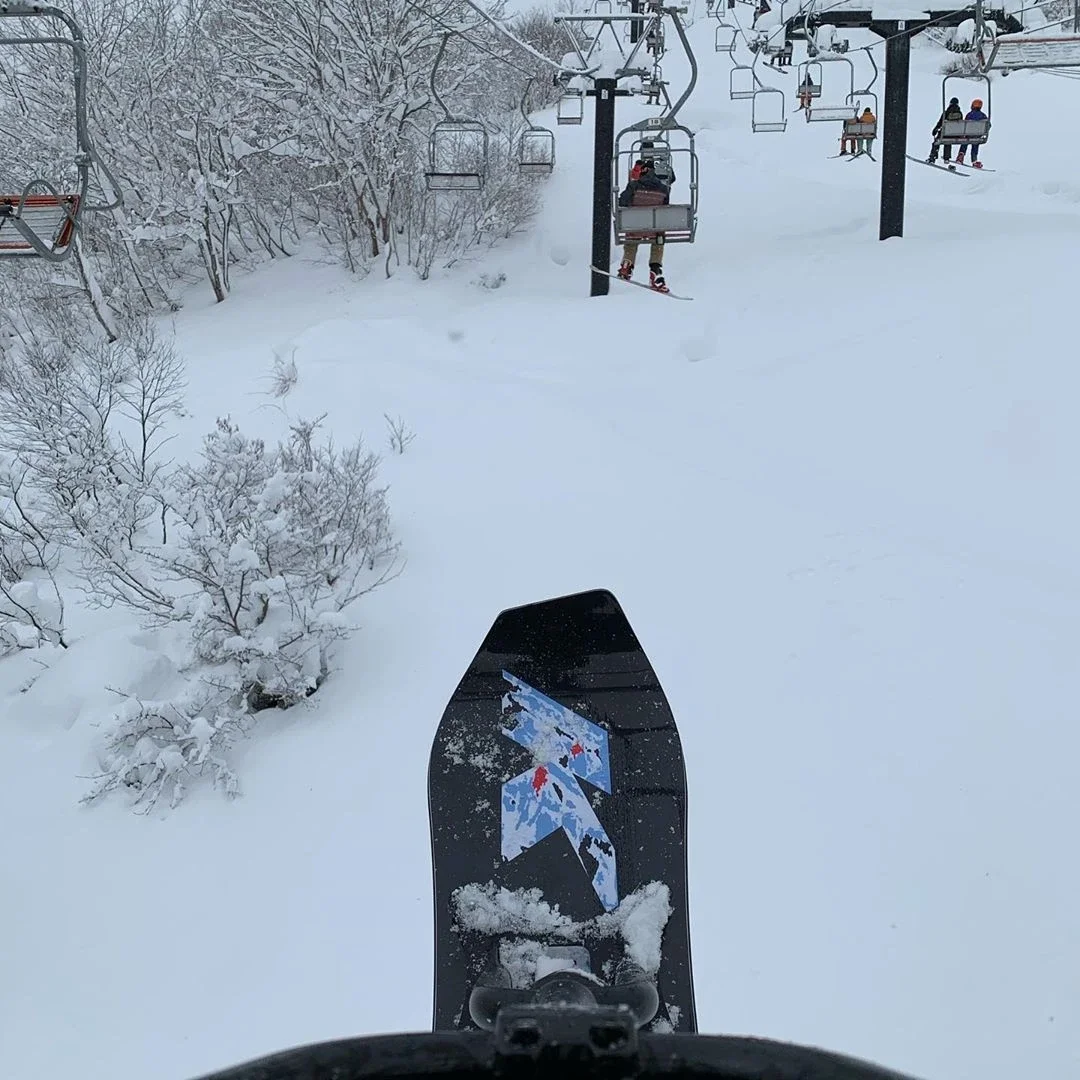 Snow Scooters Equipped with Shock Absorption New Model of Suspension Ski Snow Bike Snowscooter with Alloy Frame