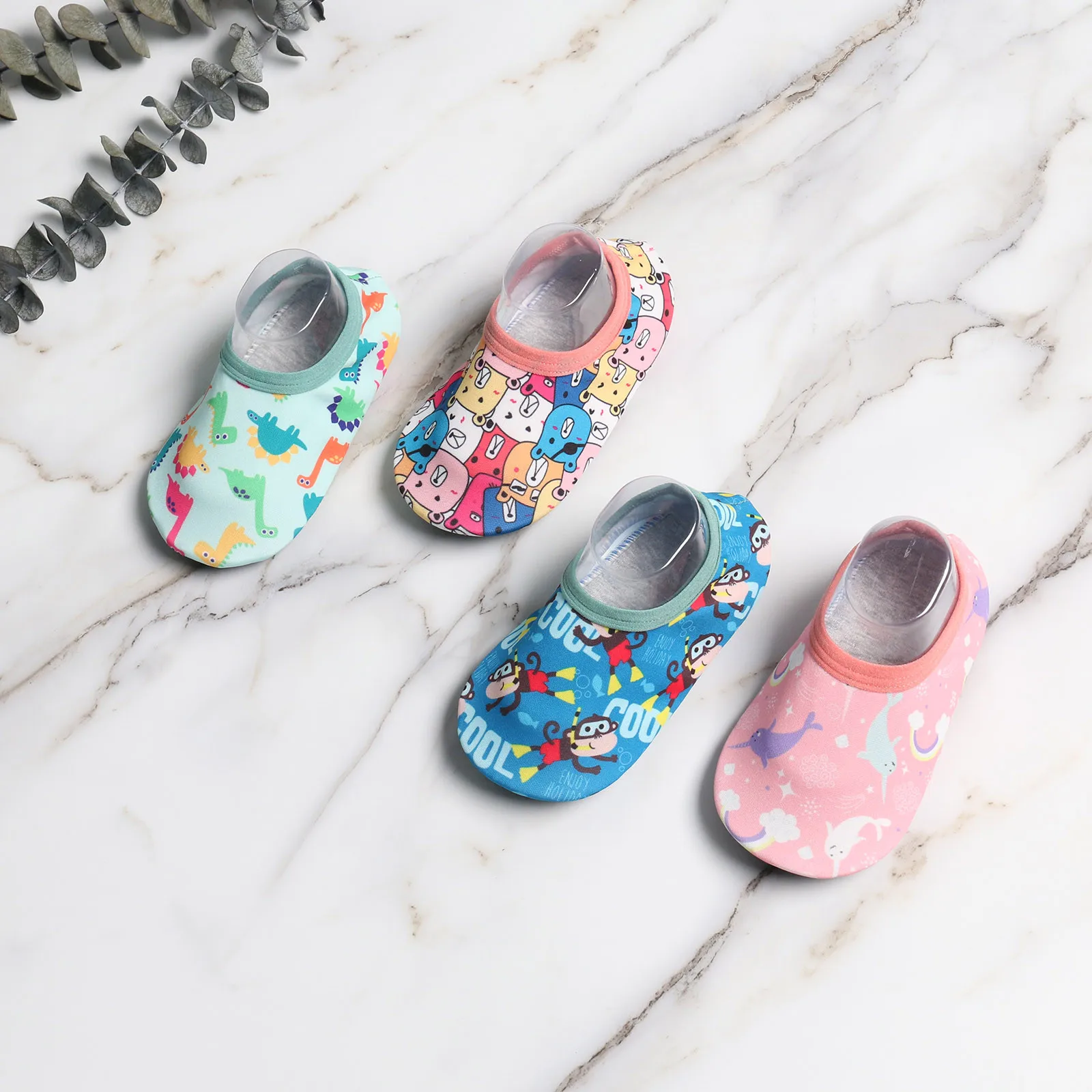 

Уличная обувь; Носки-тапочки для маленьких мальчиков и девочек с принтом животных; Носки-тапочки; Нескользящая обувь