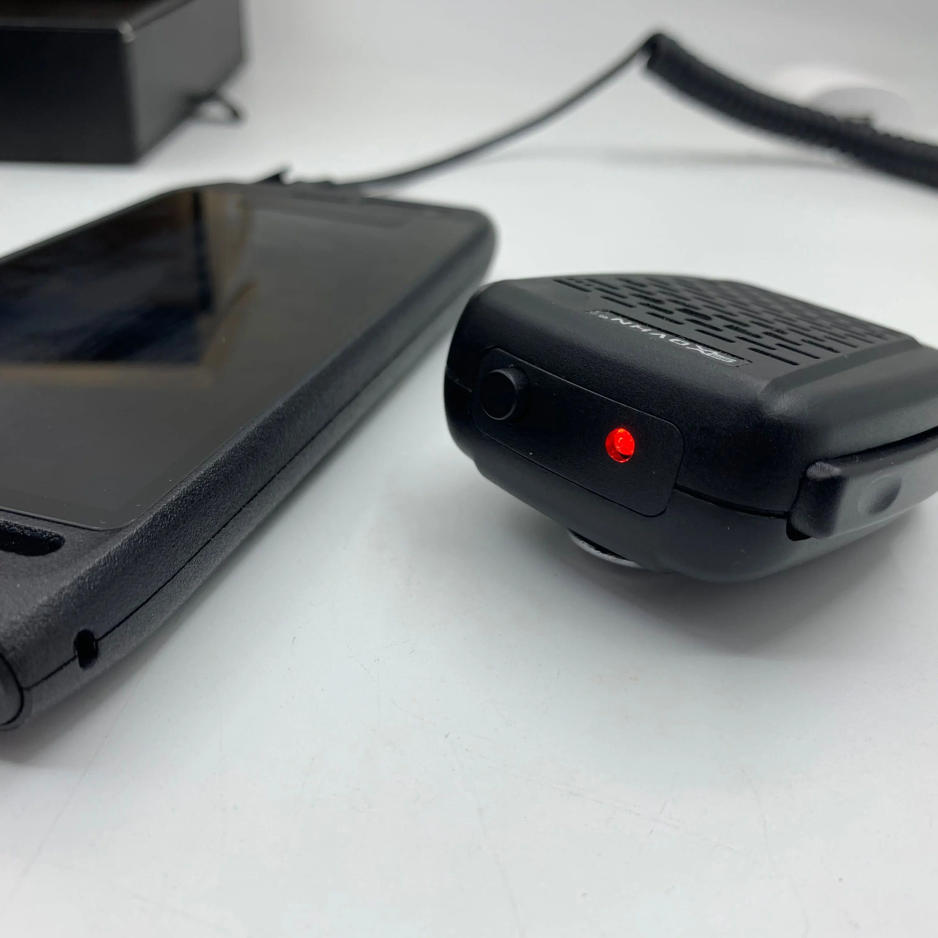 Zello ラジオ用 3.5mm ジャック プラグ PTT ハンドヘルドおよび