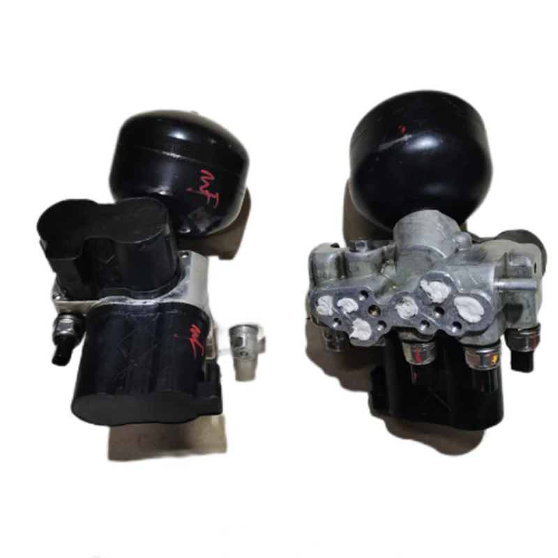 

Applicable to S320 S300 S400 S500 S600 W221 W220 Shock Absorber ABC Distribution Relief Pressure Valve